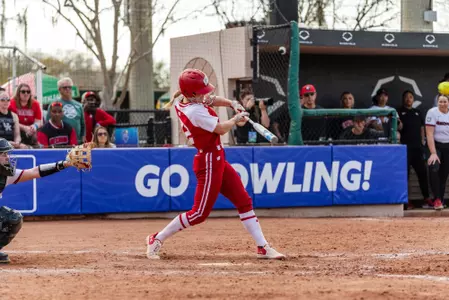 Peyton Bannon gets a hit against Kentucky
