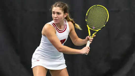 Rosie Garcia Gross get ready to hit her return