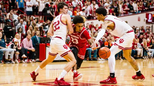 Chucky Hepburn (23) against Indiana