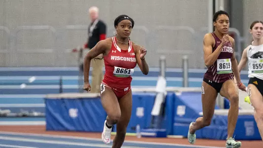 Kiley Robbins competes in the 60m dash