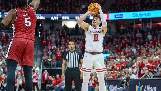 Max Klesmit against Rutgers in 2023