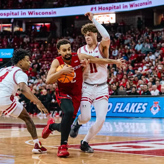 Max Klesmit (11) against Rutgers