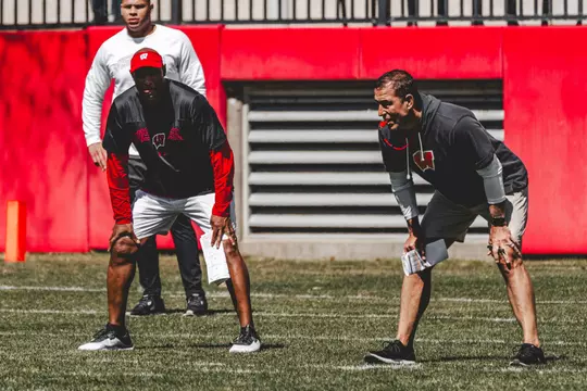 FB spring practice 4