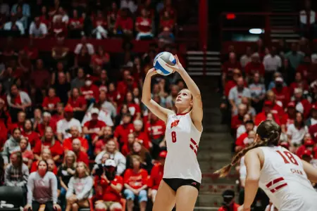 Morgan Van Wie sets the ball