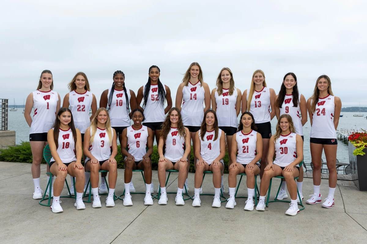 Wisconsin Badgers 2024 Volleyball Team Photo at Memorial Union, Aug. 29, 2024, in Madison, Wis. (Photo by David Stluka/Wisconsin Athletic Communications)