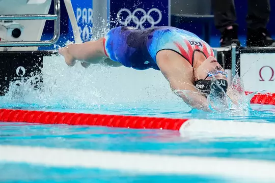 Aug 2, 2024; Nanterre, France; Phoebe Bacon (USA) in the women’s 200-meter backstroke final during the Paris 2024 Olympic Summer Games at Paris La Défense Arena. Mandatory Credit: Grace Hollars-USA TODAY Sports