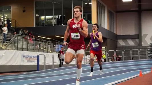 Elliott Harris running