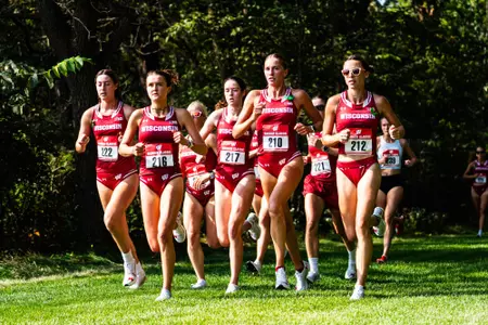 Women's cross country teams wins Badger Classic