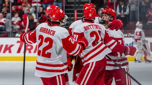 Wisconsin MHKY vs Alaska Game 2