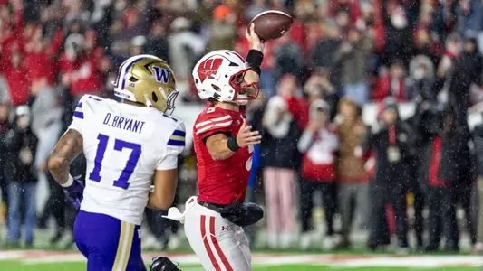 Wisconsin Badgers during a Big Ten Conference NCAA college football game against the Washington Huskies, Sat., Nov. 8, 2025, in Madison, Wis. (Photo by David Stluka/Wisconsin Athletic Communications)