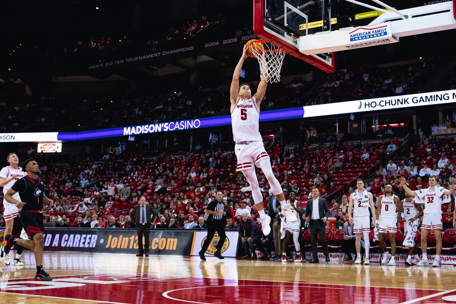 Badgers home win over NIU