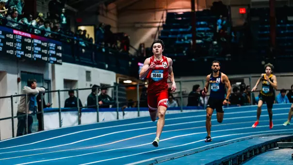 Patrick Hilby running, indoor track 2025