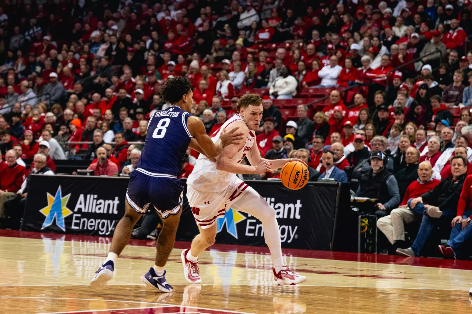 Austin Rapp notches 13 points with three three-pointers