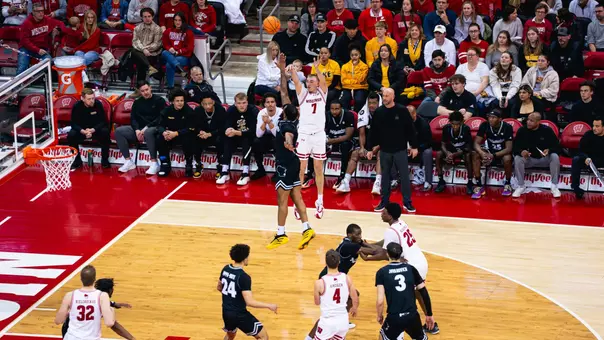 Rohde nails 3 against UWM