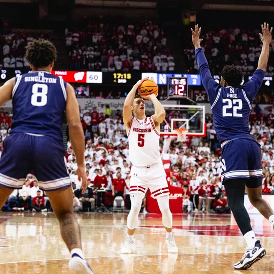 Jack Janicki fires 3