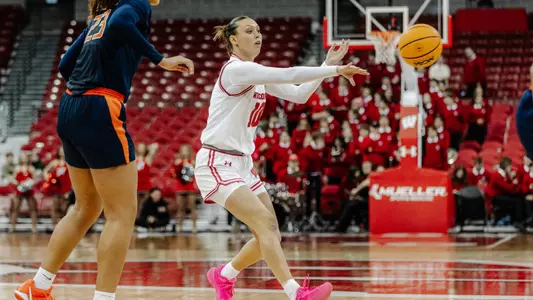 Halle Douglass vs Illinois