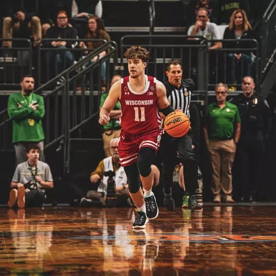 Max Klesmit against Oregon in the NIT