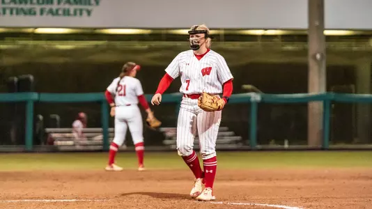 Kendra Lewis has a career day against USF