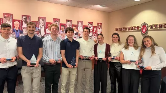Wisconsin swim team celebrates 2024-25 banquet