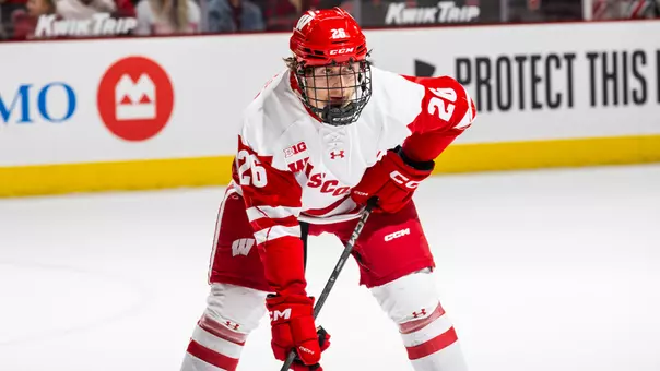 Cody Laskosky ready for a faceoff