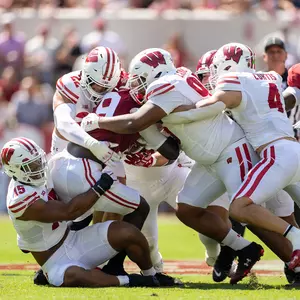 Wisconsin stops the run vs. Alabama