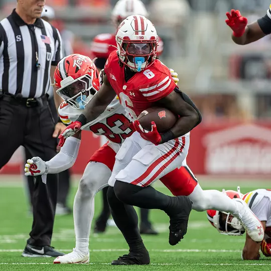 Dupree carries the ball vs Maryland