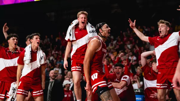 Braeden Carrington's one of seven threes at Minnesota