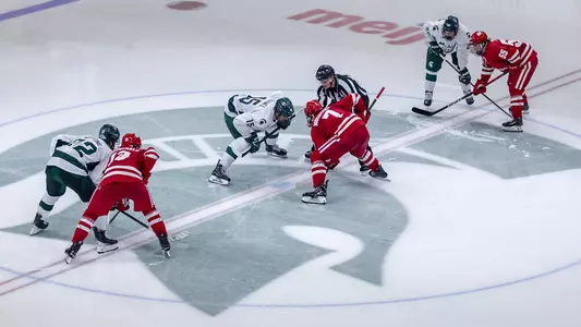 Wisconsin men's hockey takes a faceoff at Michigan State