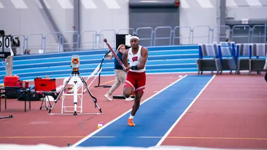 darius jones jr. pole vaulting at badger midwest invite