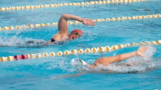 Blair Stoneburg compeBlair Stoneburg competes at UC San Diegotes at UC San Diego