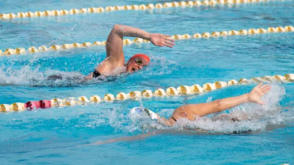 Blair Stoneburg compeBlair Stoneburg competes at UC San Diegotes at UC San Diego