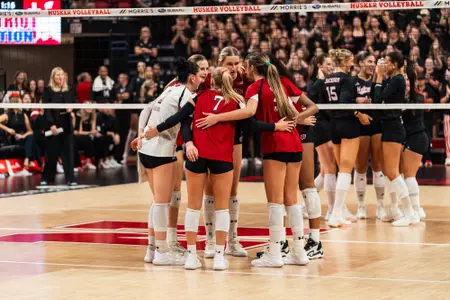 Badgers fall to No. 1 Nebraska