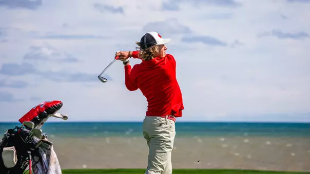Charlie Erlandson hits a shot at the Bush Cup at Whistling Straits