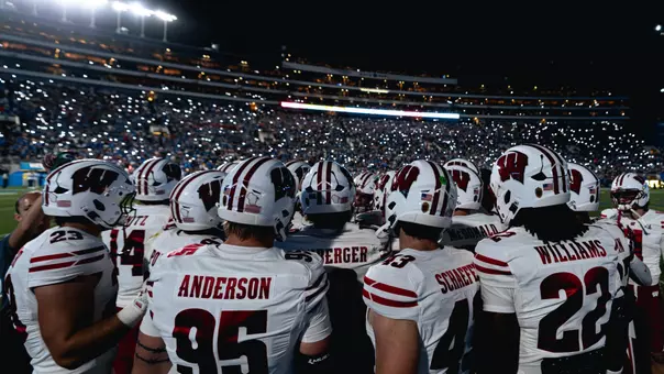 Wisconsin Huddle vs. UCLA