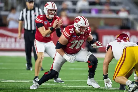 Wisconsin Badgers offensive lineman Barrett Nelson (70) blocks during a an NCAA Big Ten Conference college football game against USC Trojans, Sat., Oct. 24, 2026, in Madison, Wis. The Badgers won 24-7. (Photo by David Stluka/Wisconsin Athletic Communications)