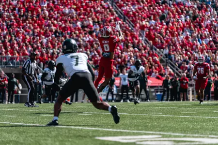 Tyrell Henry Catch