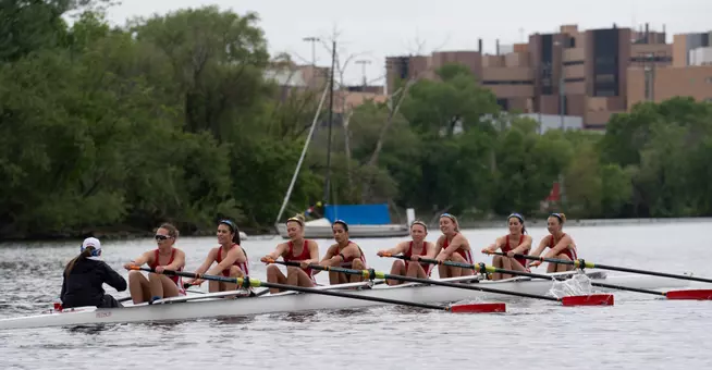 Women's lightweight team practice