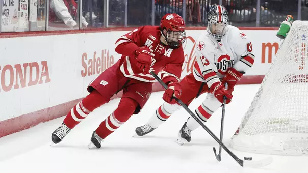 Gavin Morrissey skates at Ohio State