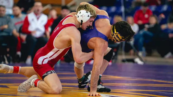 Zan Fugitt wrestles at northern iowa