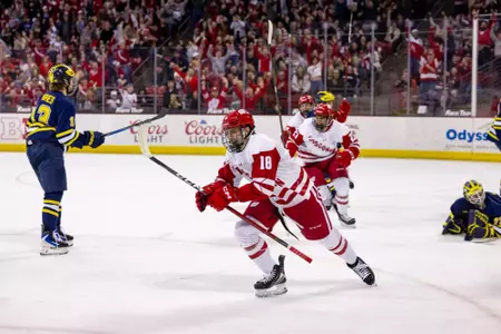 Men's Hockey vs #2 Michigan