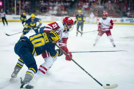 Men's Hockey vs #2 Michigan