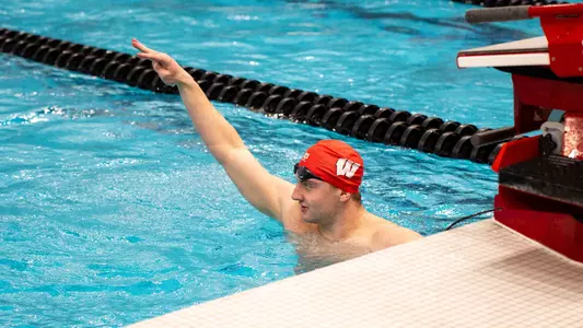 Nathan Welker breaks school record in 100 back