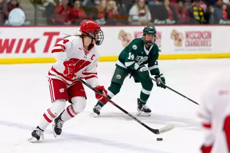 Caroline Harvey - Wisconsin Women's Hockey