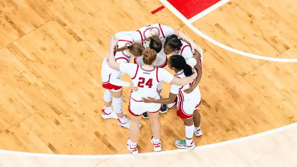 WBB vs Penn State - Team Huddle Aerial