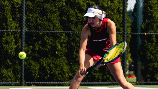 Kaede Usui goes for a low ball