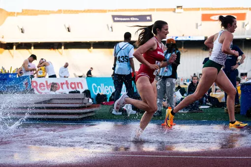Maggie Munson penn relays steeplechase