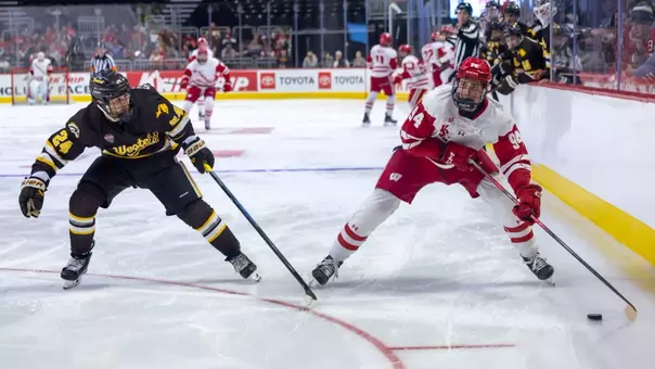 Vasily Zelenov against Western Michigan