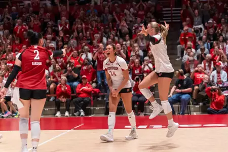 Charlie Fuerbringer cheers as a Wisconsin teammate leaps in celebration against Oregon.