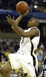 Chris Paul is one of three Deacs to score 15 points.