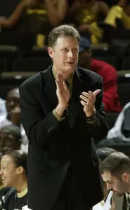 Join head coach Mike Petersen at the annual women's basketball banquet, Sunday, April 24 at 2 p.m.